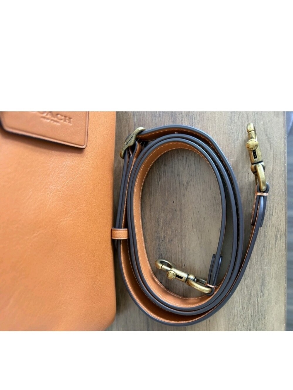NWT Coach Empire 21 in Toffee - Picture 13 of 16